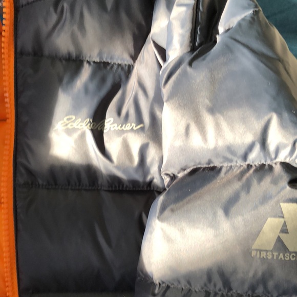 Kids Size 14-16 Eddie Bower Puffer Jacket in Storm Colorway - Picture 4 of 7